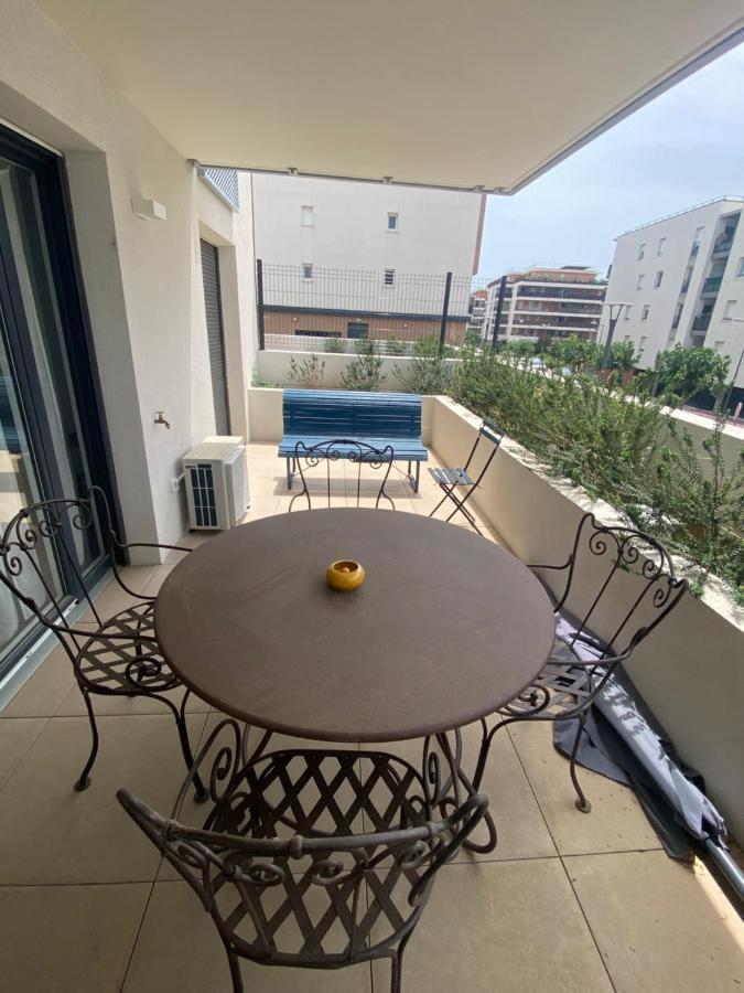 Appartement Type 2 Neuf +Grande Terrasse Le Lavandou Kültér fotó